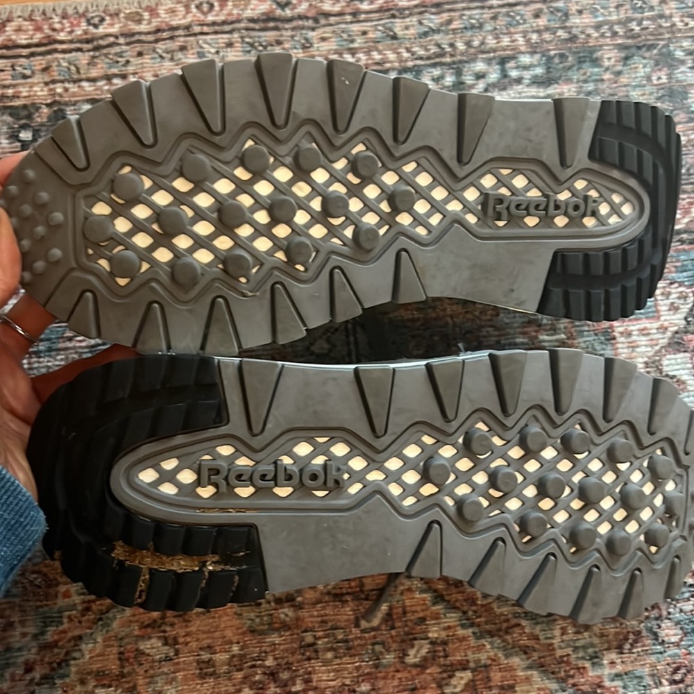 7.5 Reebok - Picture 3 of 4